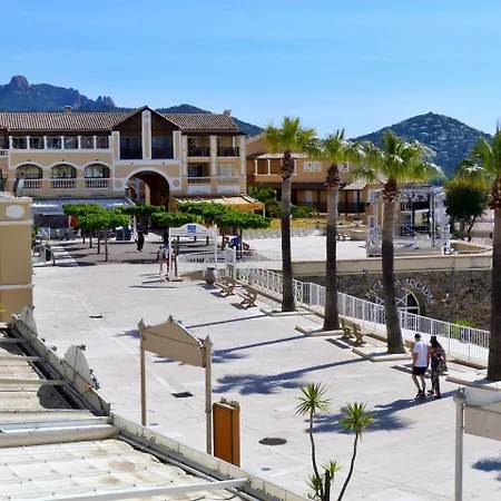 Cap Esterel Village : 3 Pieces Mer Calme - 13la *